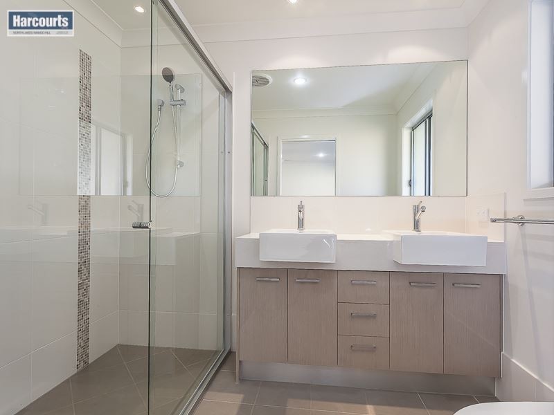5 Stillwater Street, Mango Hill QLD 4509