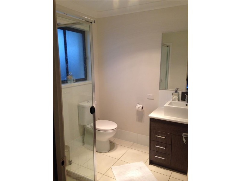 7 Ravensbourne Crescent, North Lakes QLD 4509