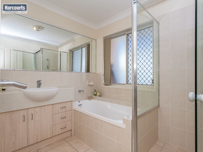 28 Castlereagh Street, Murrumba Downs QLD 4503