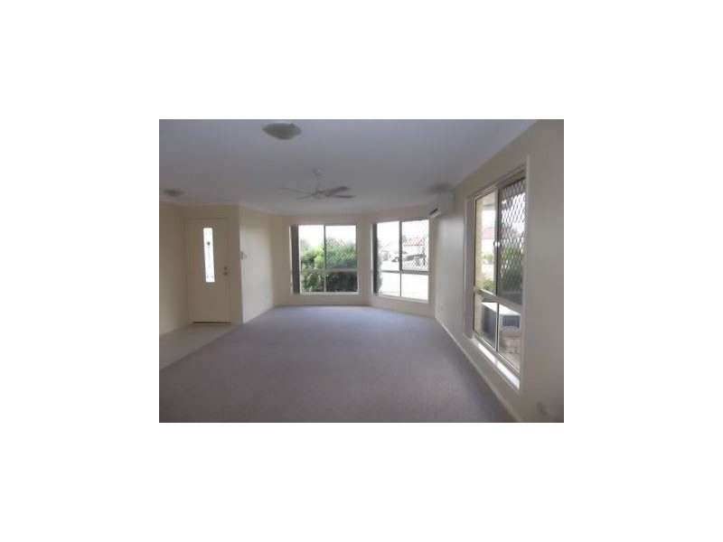 33 Moorrinya, North Lakes QLD 4509