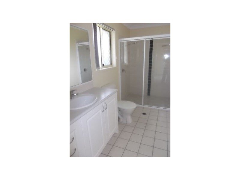 33 Moorrinya, North Lakes QLD 4509