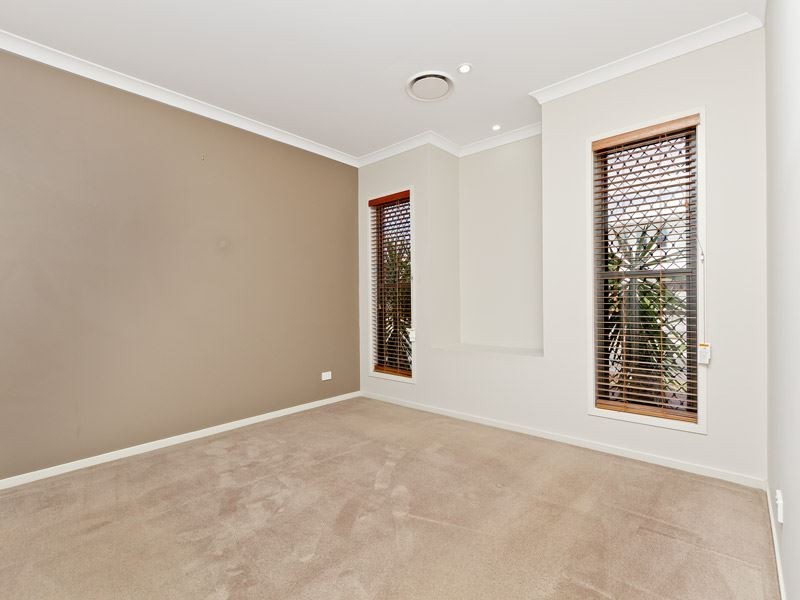 21 Morfontaine Street, North Lakes QLD 4509