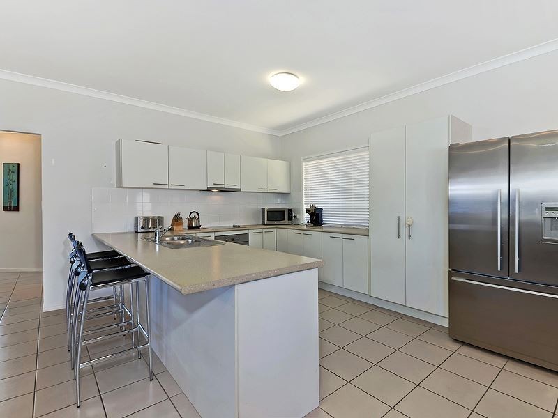 15 Echidna Parade, North Lakes QLD 4509