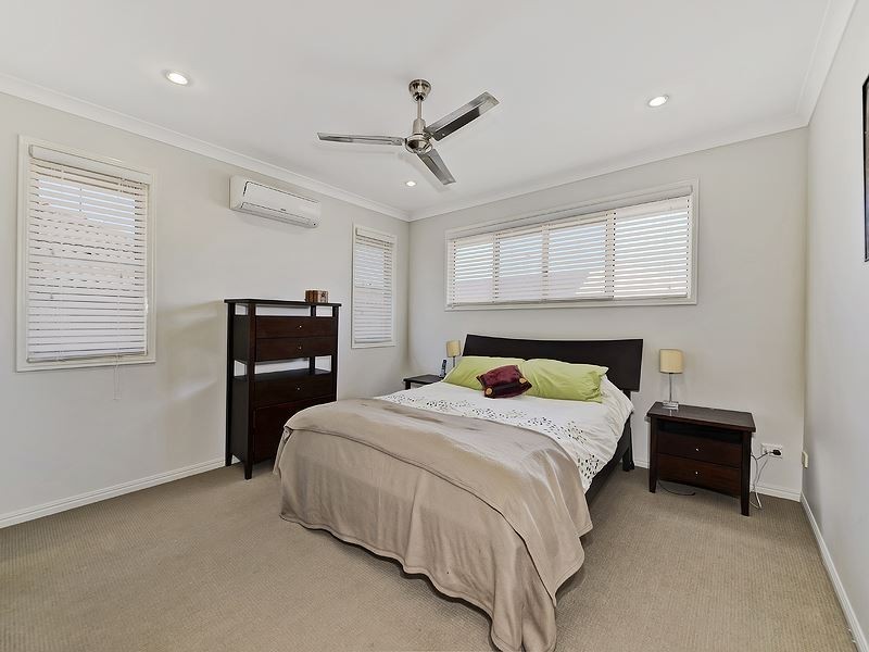 15 Echidna Parade, North Lakes QLD 4509