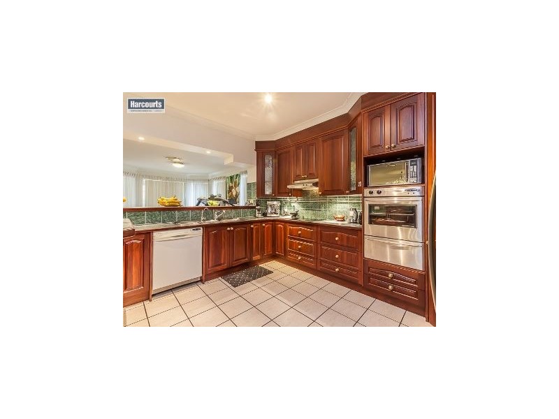 21 Cooksland Crescent, North Lakes QLD 4509