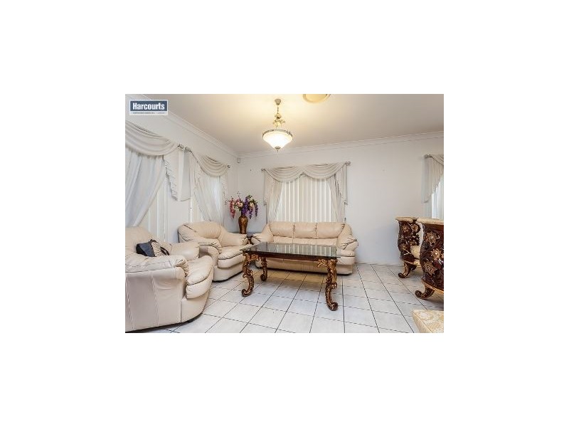 21 Cooksland Crescent, North Lakes QLD 4509