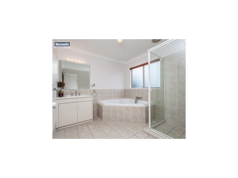 21 Cooksland Crescent, North Lakes QLD 4509