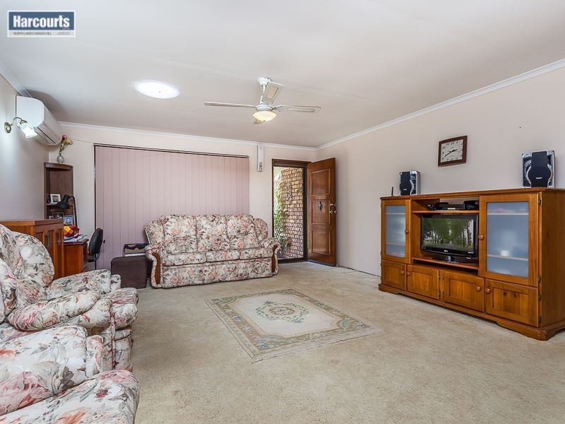 4 Wairoa Drive, Strathpine QLD 4500