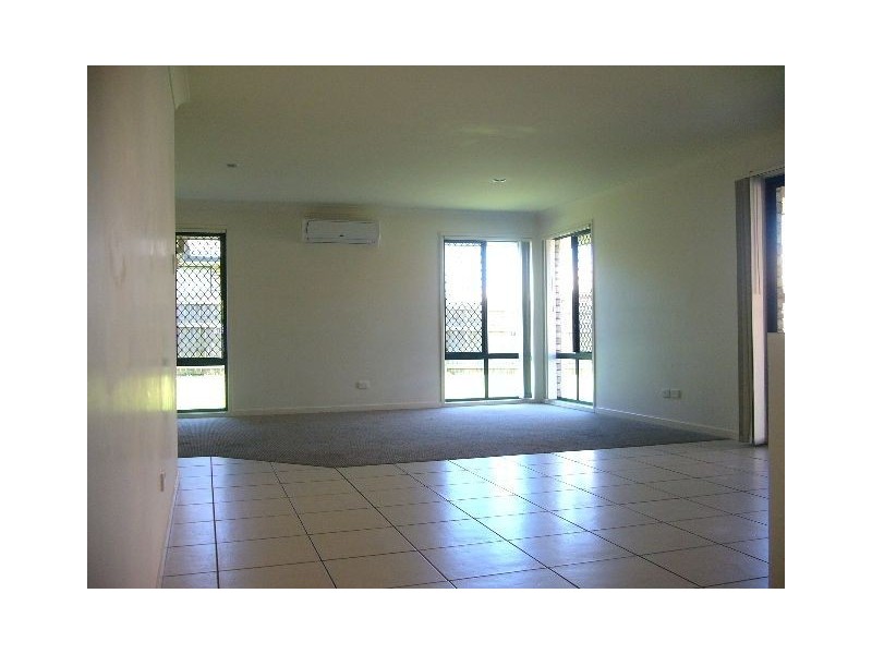 67 Woodrose Close, Morayfield QLD 4506