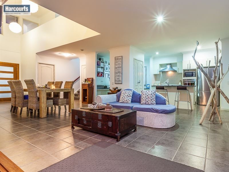 6 Picabeen Court, North Lakes QLD 4509