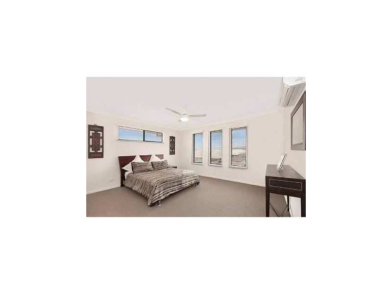 8 Tamar Circuit, North Lakes QLD 4509