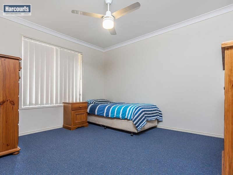 15 Wyperfield Court, North Lakes QLD 4509