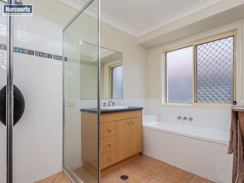 15 Wyperfield Court, North Lakes QLD 4509