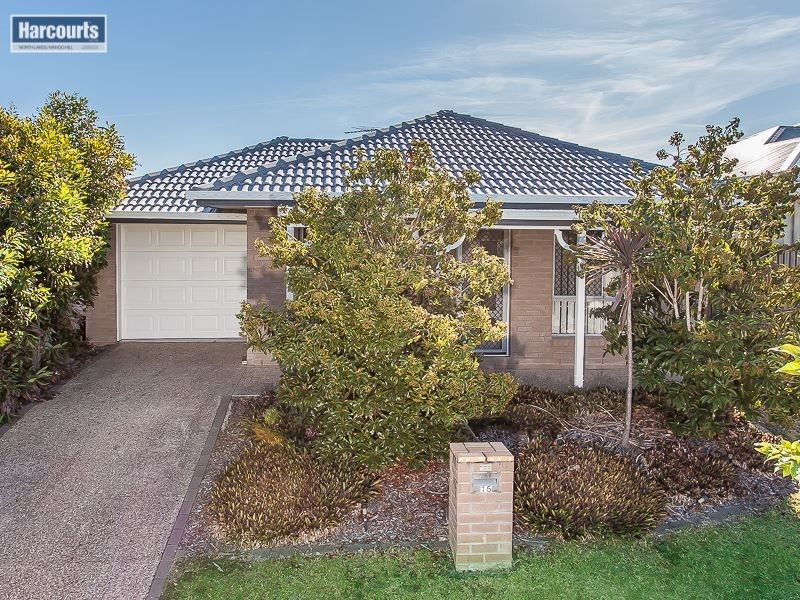 15 First Street, North Lakes QLD 4509