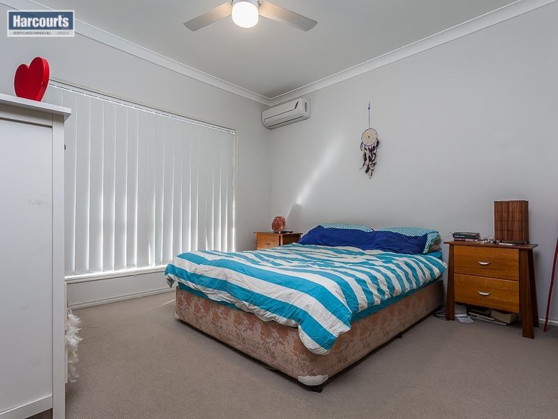 15 First Street, North Lakes QLD 4509