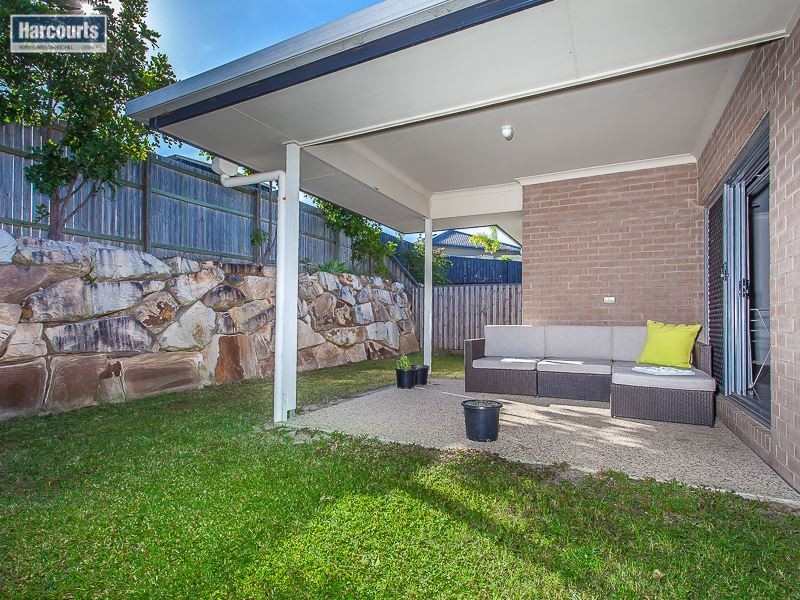 15 First Street, North Lakes QLD 4509