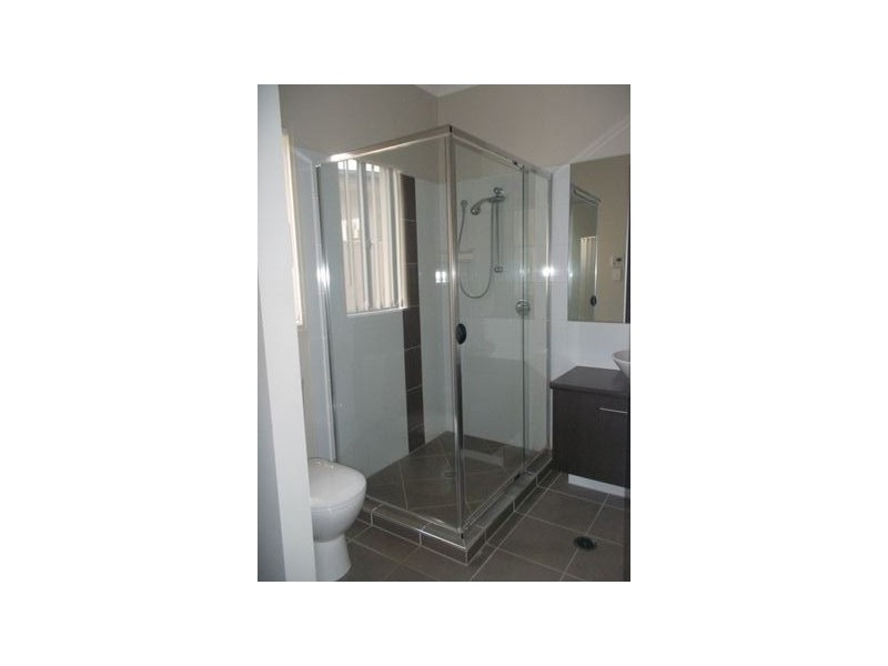 18 Ballesteros Street, North Lakes QLD 4509