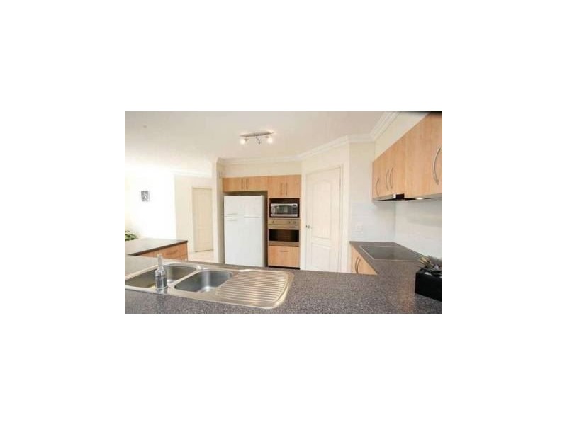 8 Southerden Drive, North Lakes QLD 4509