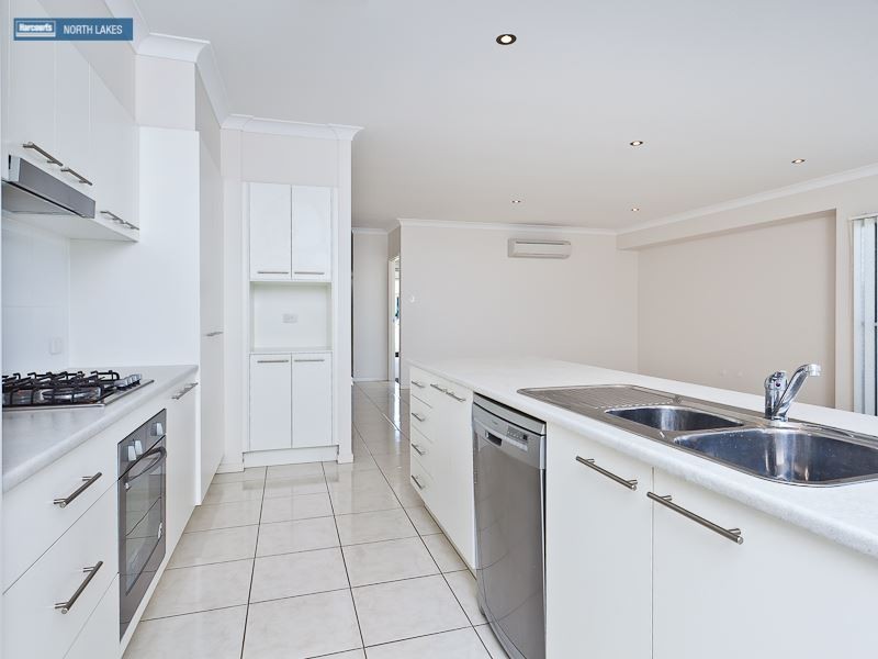 110 Mackintosh, North Lakes QLD 4509