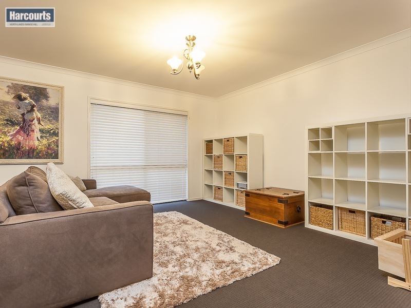 17 Gardenia Parade, North Lakes QLD 4509