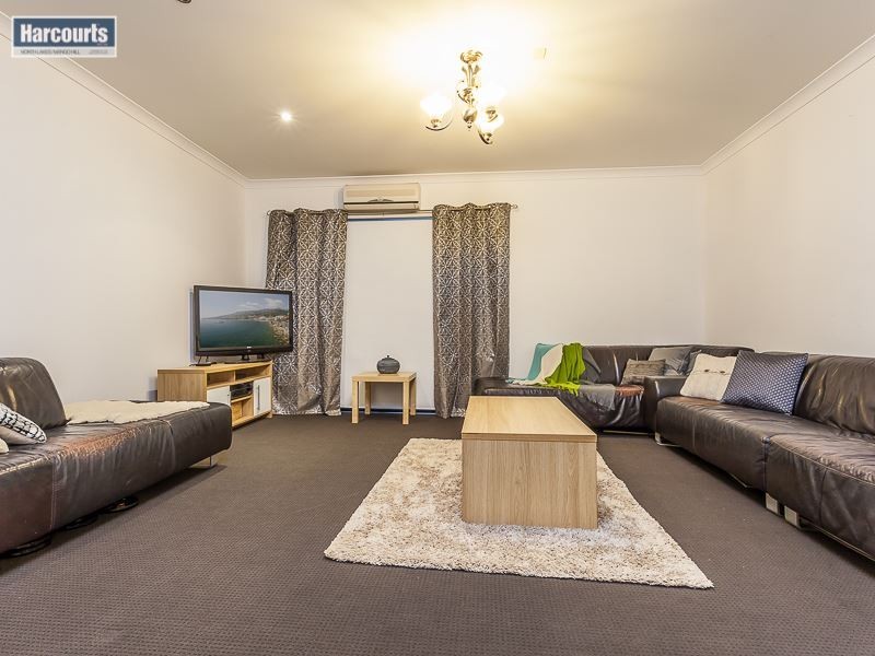 17 Gardenia Parade, North Lakes QLD 4509