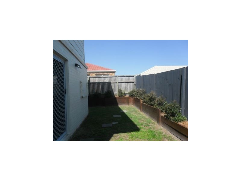 5/17-21 Lady Bowen Parade, Rothwell QLD 4022