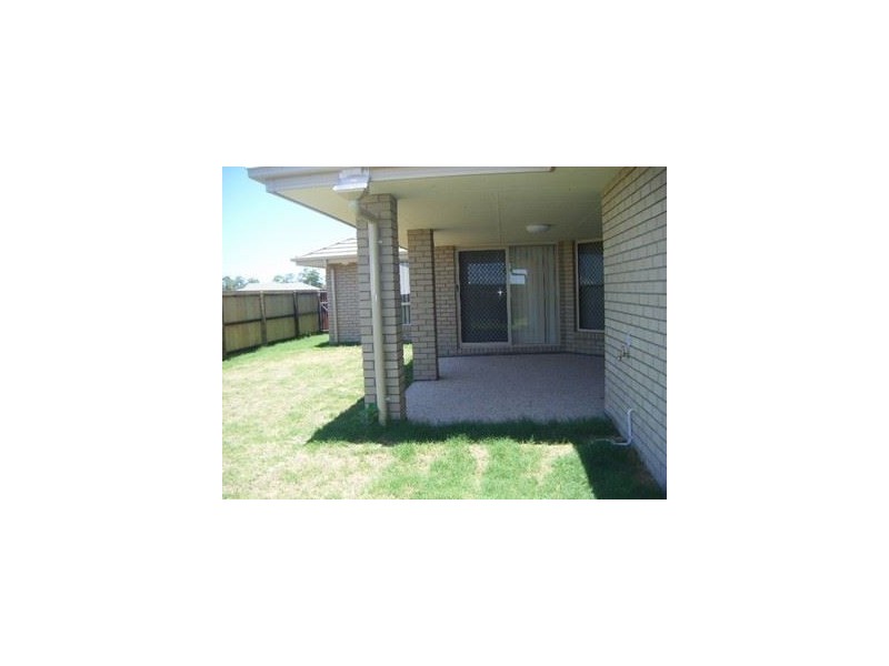 7 Barambah Circuit, Warner QLD 4500