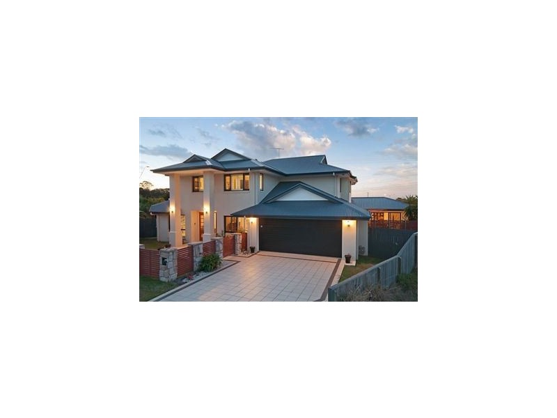 23 Azienda Place, Bridgeman Downs QLD 4035