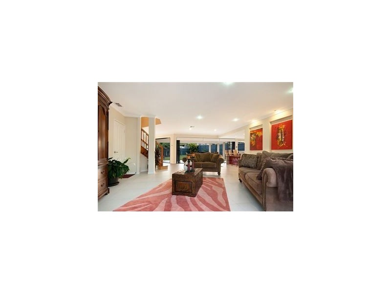 23 Azienda Place, Bridgeman Downs QLD 4035