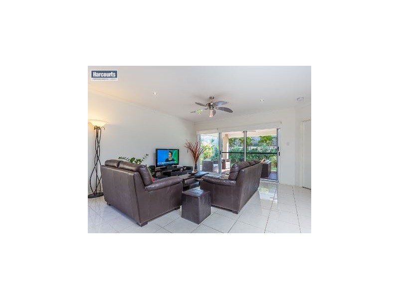120 Nicklaus Parade, North Lakes QLD 4509