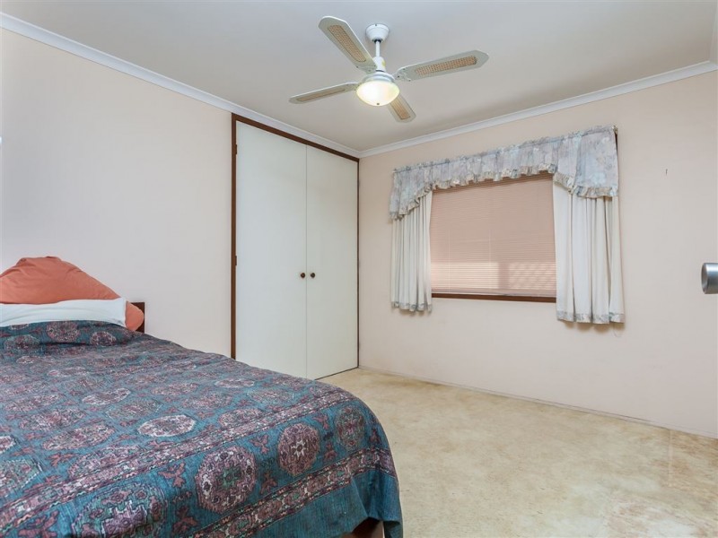 4 Wairoa Drive, Strathpine QLD 4500