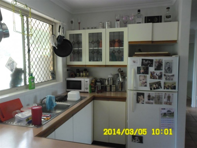 32 Leslie, Kallangur QLD 4503