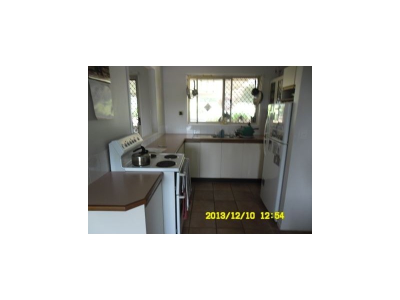 32 Leslie, Kallangur QLD 4503