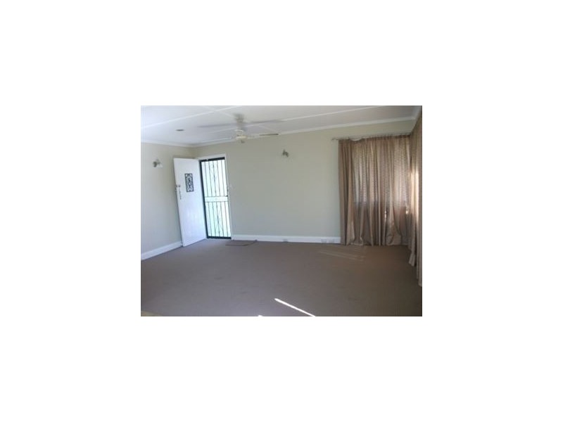 19 Slater Avenue, Lawnton QLD 4501