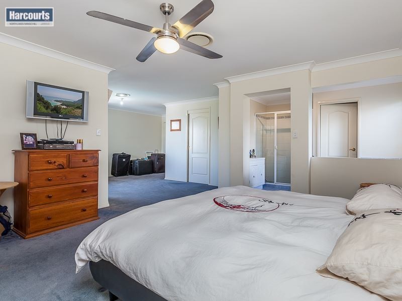 6 Chesterton Court, North Lakes QLD 4509