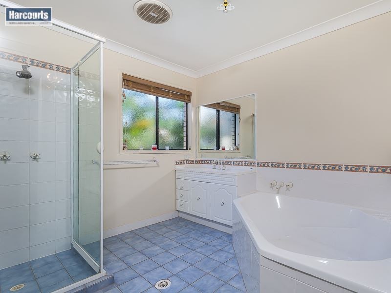6 Chesterton Court, North Lakes QLD 4509