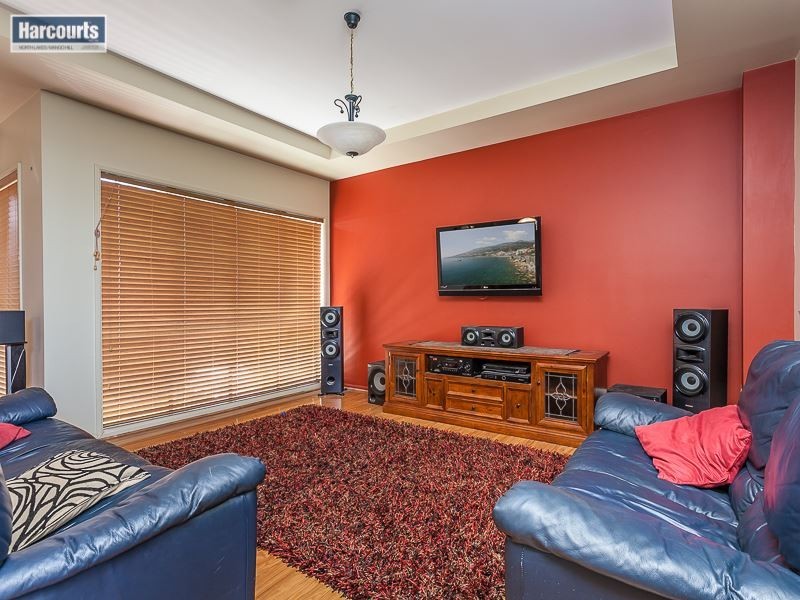 6 Chesterton Court, North Lakes QLD 4509