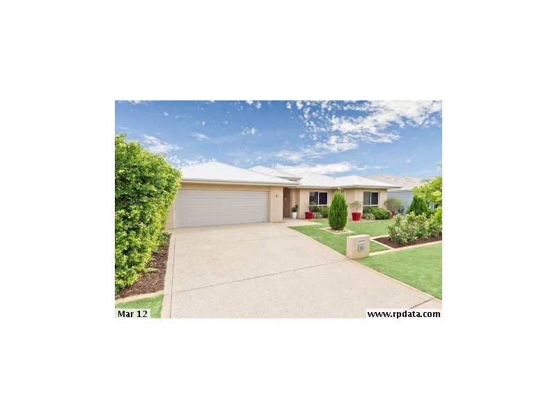 12 Elkhorn Court, North Lakes QLD 4509