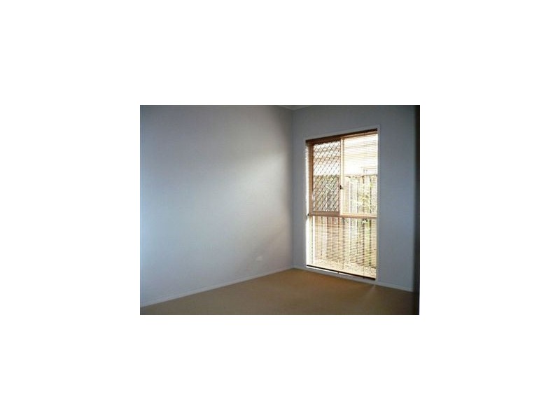 14 Birdwing Court, Kallangur QLD 4503