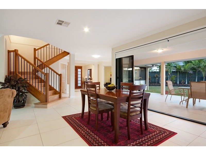 23 Azienda Place, Bridgeman Downs QLD 4035