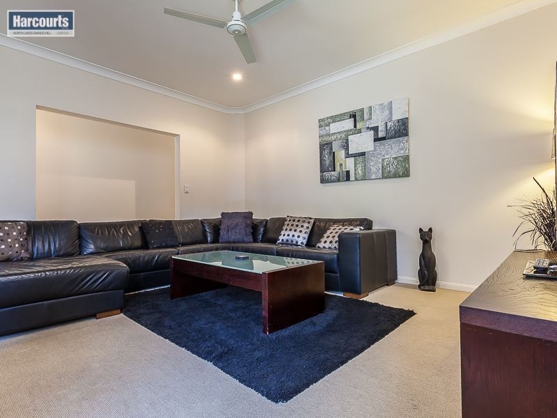 18 Marsh Parade, North Lakes QLD 4509