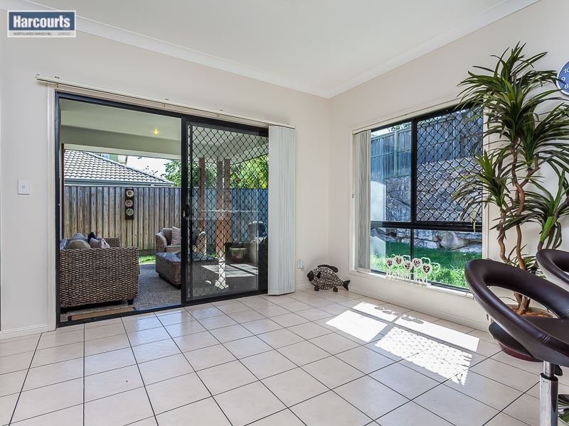 18 Marsh Parade, North Lakes QLD 4509