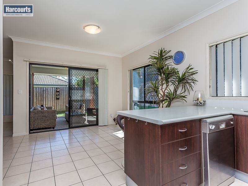 18 Marsh Parade, North Lakes QLD 4509