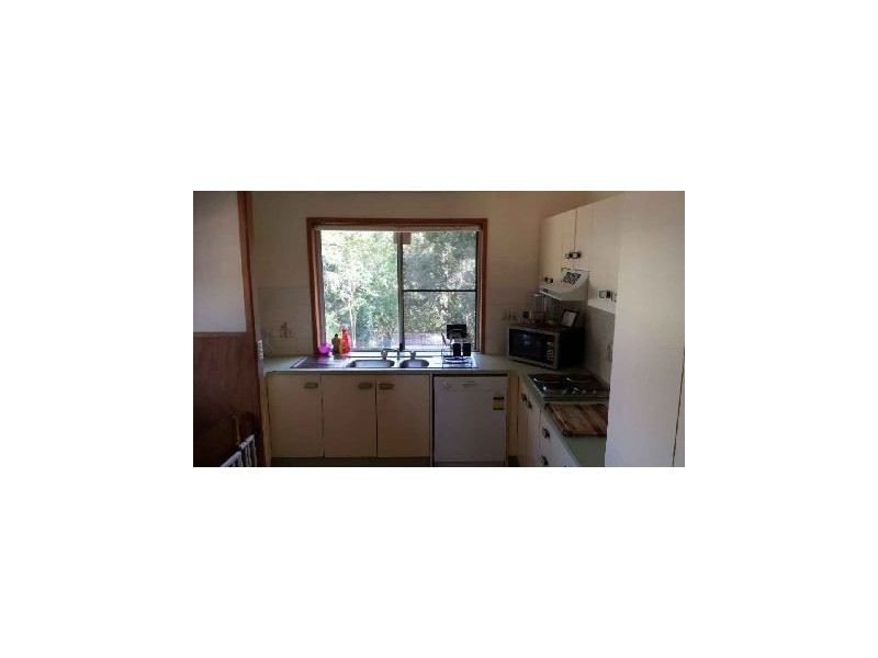 8 Harvey Street, Strathpine QLD 4500
