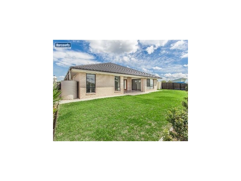 34 Severn Crescent, North Lakes QLD 4509