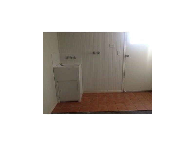 50 McKillop Street, Rothwell QLD 4022