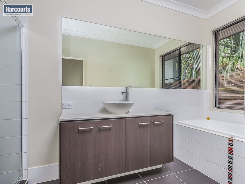 34 Elkington Circuit, North Lakes QLD 4509