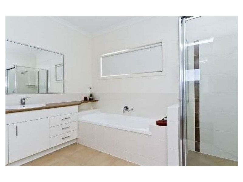 4 Moorhen Lane, North Lakes QLD 4509