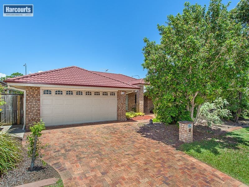 8 Whitfield Crescent, North Lakes QLD 4509
