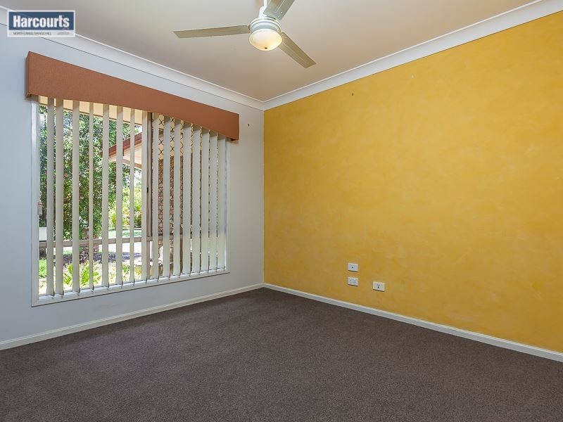 8 Whitfield Crescent, North Lakes QLD 4509